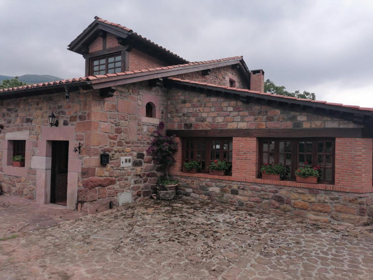 Casa De Campo El Midiaju Para 8 Personas Carmona  Exterior photo